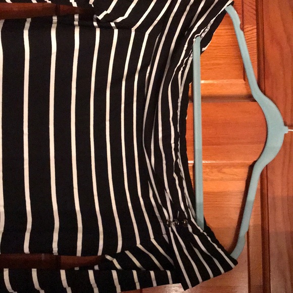 White House Black Market Off the Shoulder Dress - Picture 2 of 4